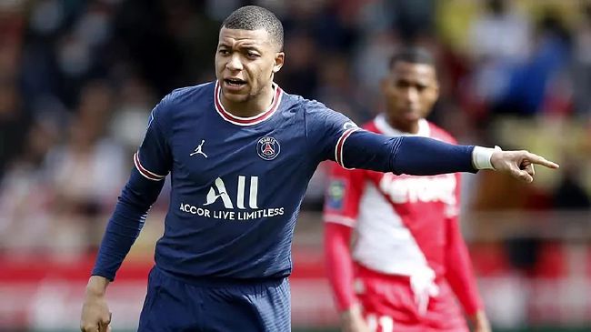 蜜桃成人在线